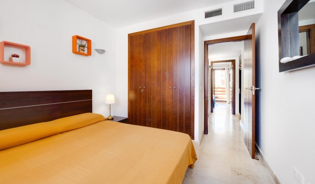 Sprzedaż - Apartament - Torrevieja - Punta Prima