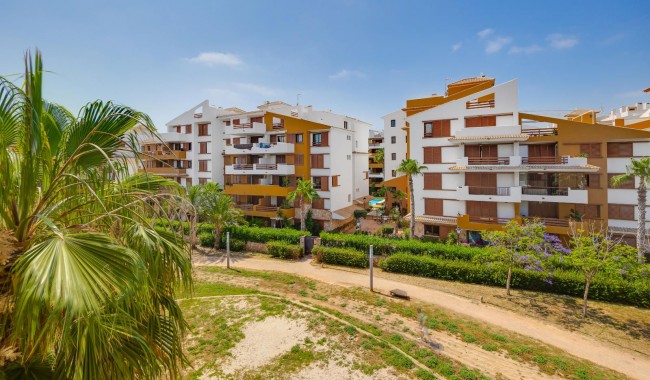Sprzedaż - Apartament - Torrevieja - Punta Prima