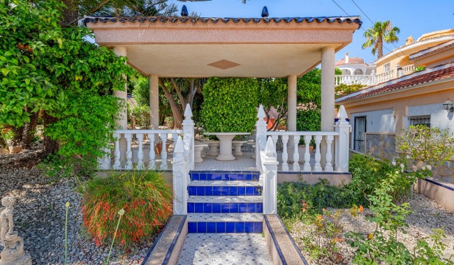 Resale - Villa - Ciudad Quesada/Rojales - La  Marquesa Golf