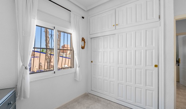 Resale - Villa - Ciudad Quesada/Rojales - La  Marquesa Golf