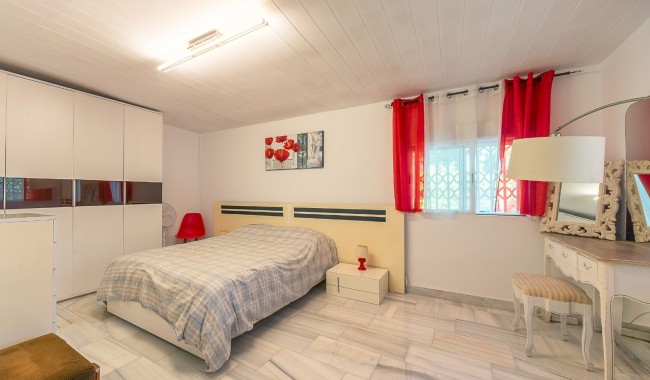 Segunda mano - Villa - San Vicente del Raspeig