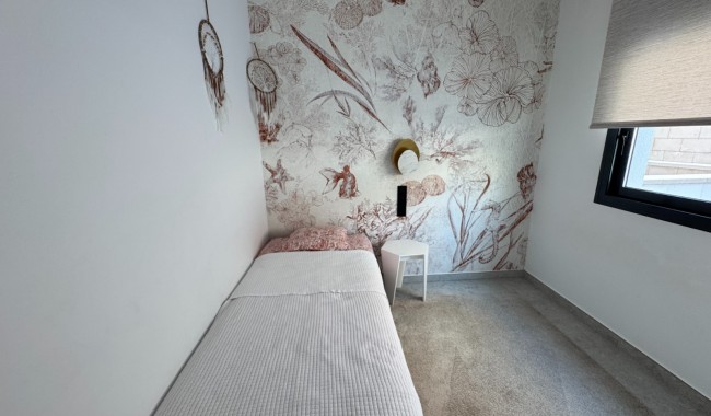 Resale - Apartment - Guardamar - Los Secanos