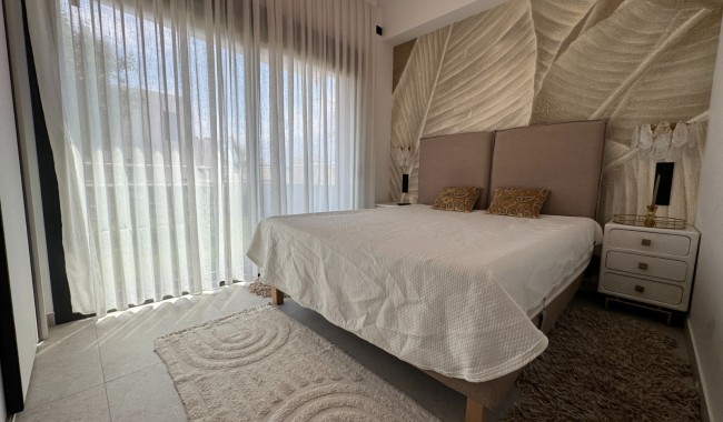 Resale - Apartment - Guardamar - Los Secanos