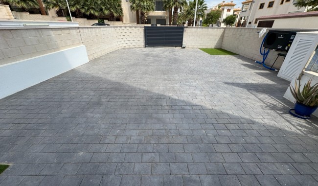 Resale - Apartment - Guardamar - Los Secanos