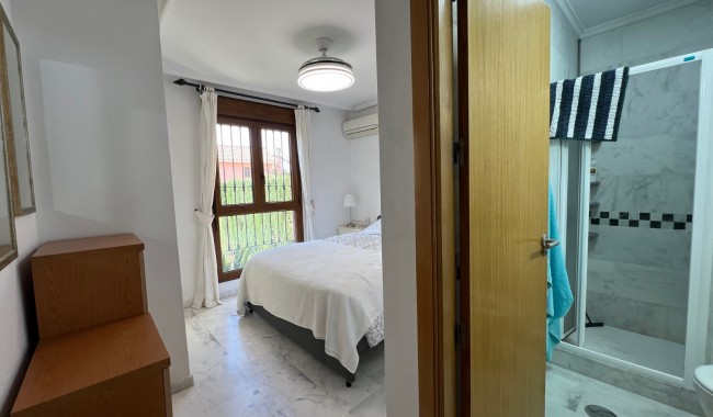 Sprzedaż - Bungalow - Algorfa - La Finca Golf Resort