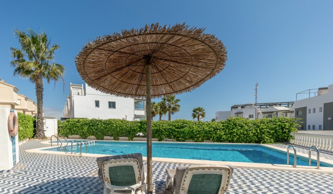 Resale - Townhouse - Playa Flamenca