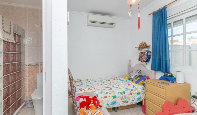 Sprzedaż - Bliźniak - Torrevieja - Los Balcones