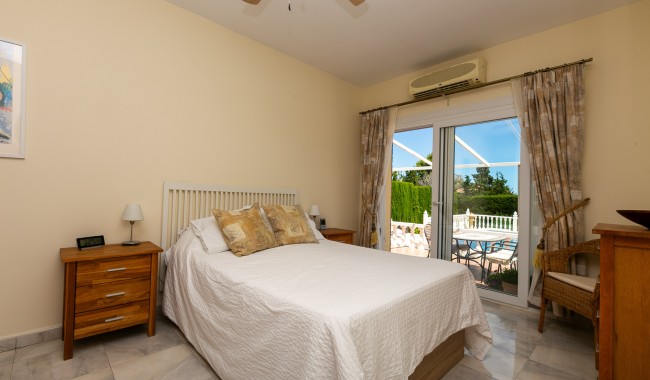Sprzedaż - Bliźniak - Torrevieja - Los Balcones