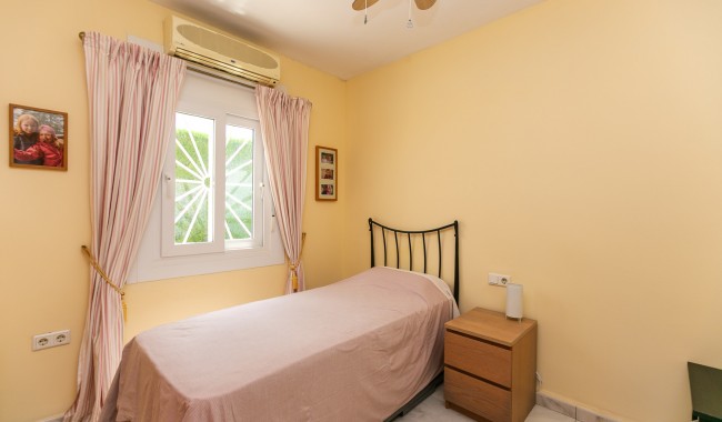 Sprzedaż - Bliźniak - Torrevieja - Los Balcones