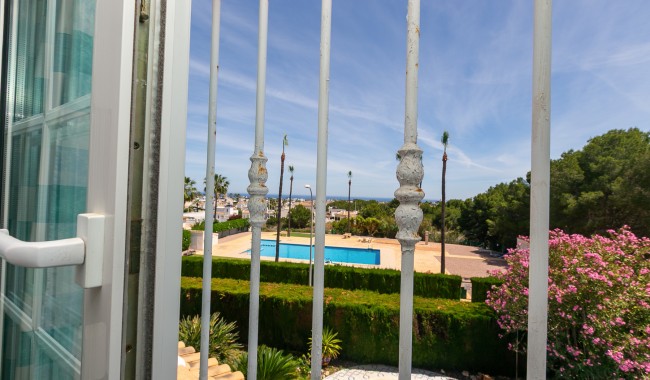 Sprzedaż - Willa - Villamartín - Rioja