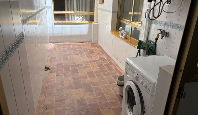 Resale - Apartment - Guardamar