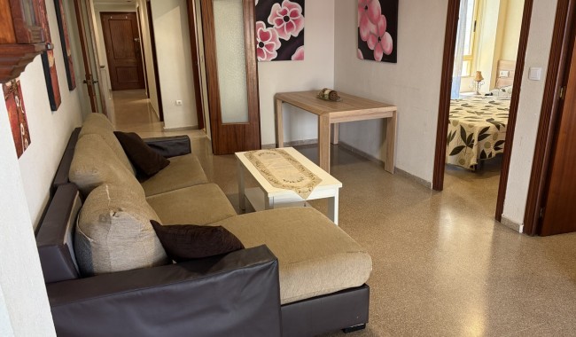 Resale - Apartment - Guardamar