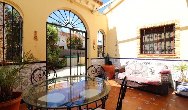 Segunda mano - Villa - Formentera del Segura - Fincas de La Vega