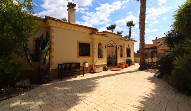 Segunda mano - Villa - Formentera del Segura - Fincas de La Vega