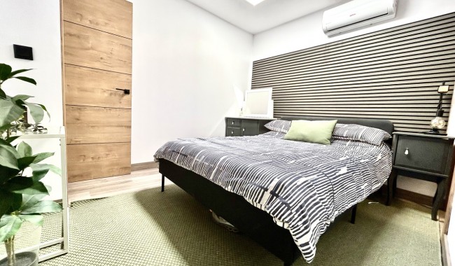Resale - Townhouse - San Miguel de Salinas