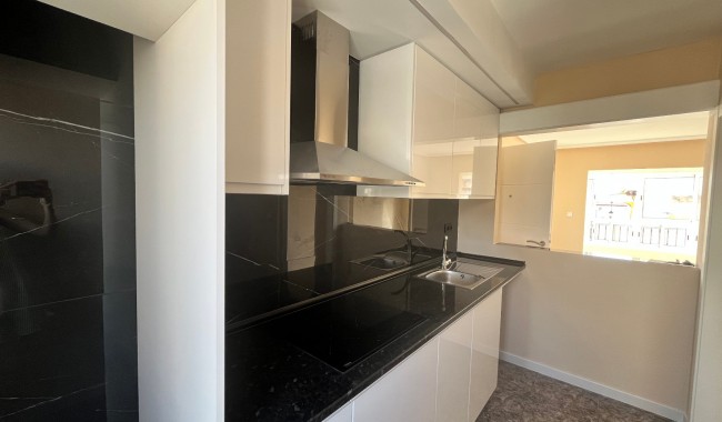 Resale - Apartment - Playa Flamenca - Res. San Antonio