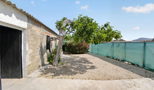 Brukt - Finca - Orihuela - Desamparados-Hurchillo-Torremendo