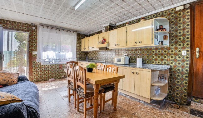Brukt - Finca - Orihuela - Desamparados-Hurchillo-Torremendo