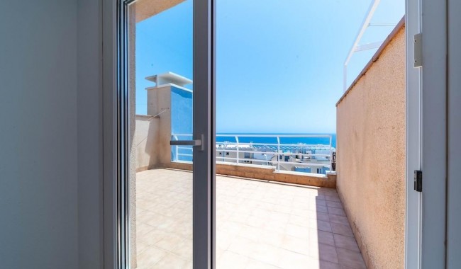 Segunda mano - Semi separado - Orihuela Costa - Agua Marina