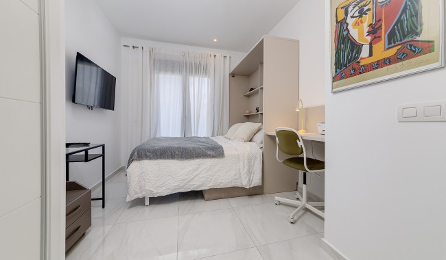 Resale - Townhouse - Villamartín - Costa Blanca