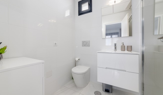 Resale - Townhouse - Villamartín - Costa Blanca