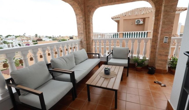 Begagnad - Villa - San Miguel de Salinas - Las filipinas