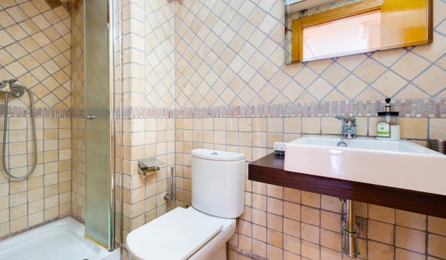Resale - Apartment - Torrevieja - Playa de La Acequion
