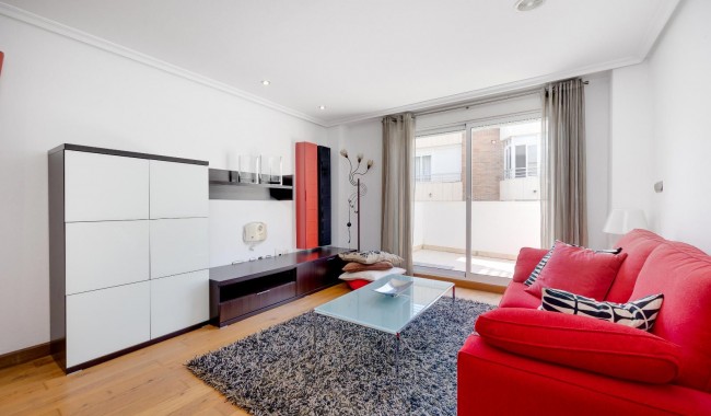 Resale - Apartment - Torrevieja - Playa de La Acequion