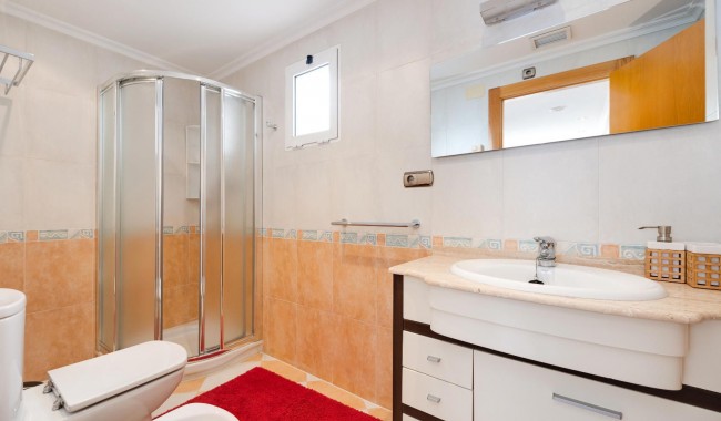 Resale - Apartment - Torrevieja - Playa de La Acequion