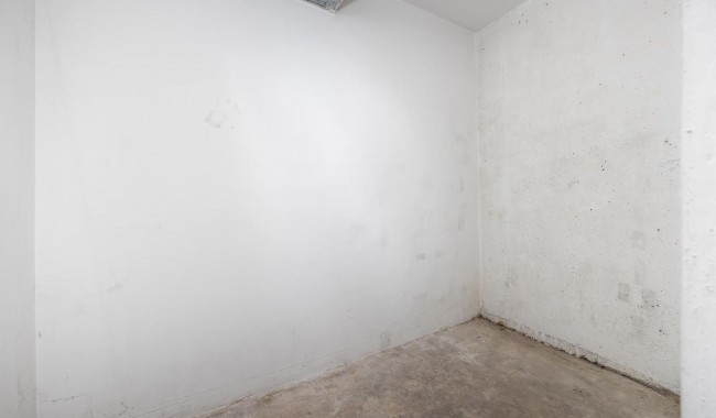 Resale - Apartment - Torrevieja - Playa de La Acequion