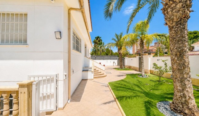 Brukt - Villa - Orihuela Costa - Dehesa de Campoamor