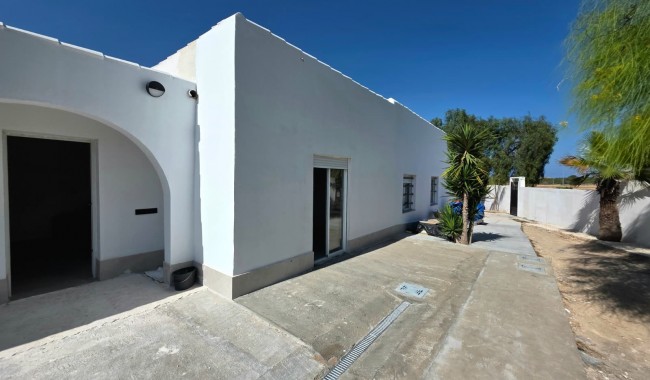 Resale - Villa - San Fulgencio - Urb. La Marina