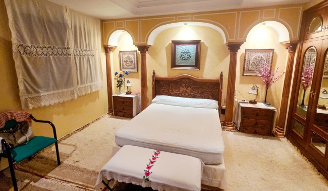 Resale - Villa - Elche