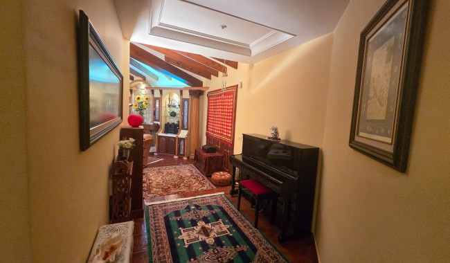 Resale - Villa - Elche