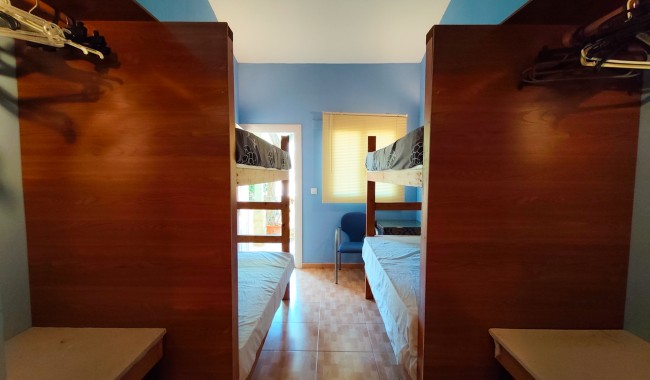 Resale - Villa - Elche