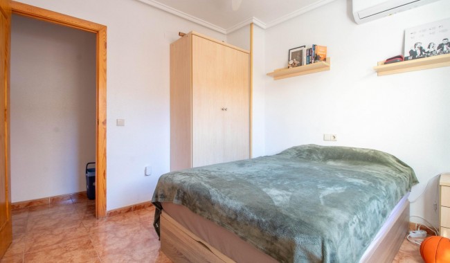 Resale - Apartment - Torrevieja - Centro