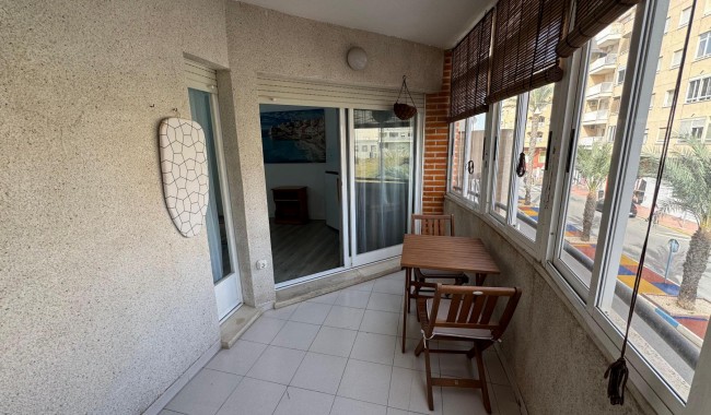 Segunda mano - Apartamento - Torrevieja - Playa de Los Locos-Curva del Palangre
