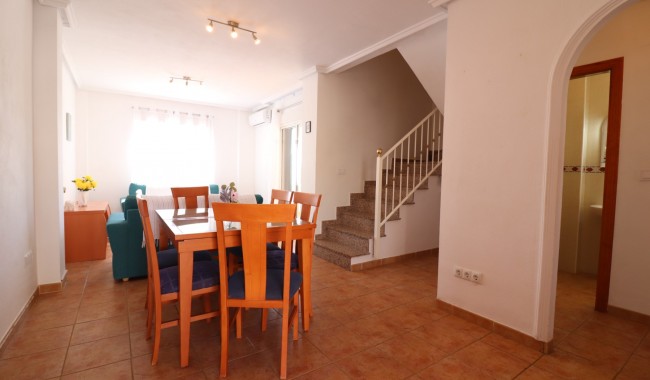 Resale - Villa - San Miguel de Salinas - Lake View Mansions