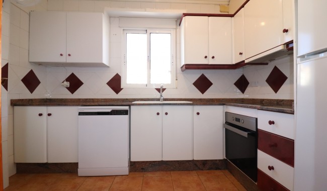 Resale - Villa - San Miguel de Salinas - Lake View Mansions