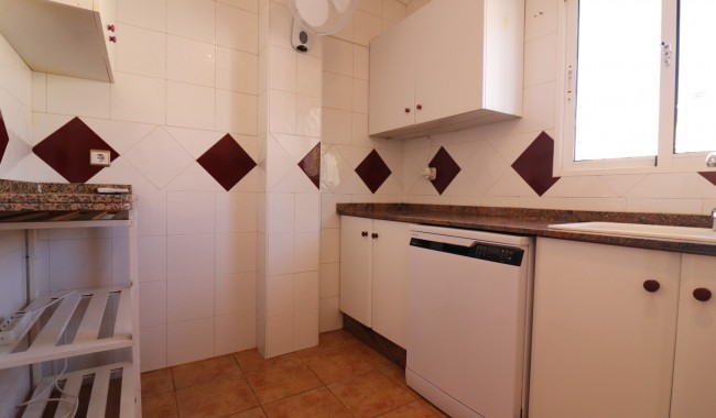 Resale - Villa - San Miguel de Salinas - Lake View Mansions