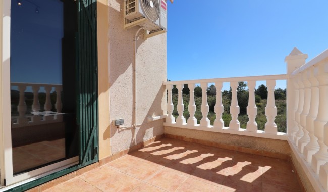 Resale - Villa - San Miguel de Salinas - Lake View Mansions