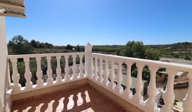 Resale - Villa - San Miguel de Salinas - Lake View Mansions