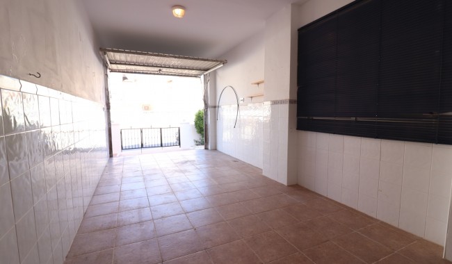 Resale - Villa - San Miguel de Salinas - Lake View Mansions