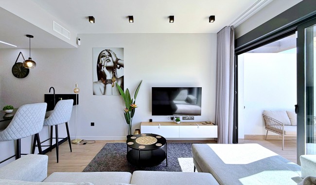 Resale - Apartment - Orihuela Costa - Punta Prima
