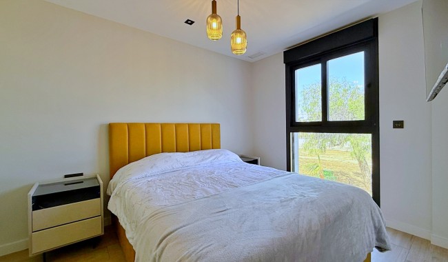Resale - Apartment - Orihuela Costa - Punta Prima