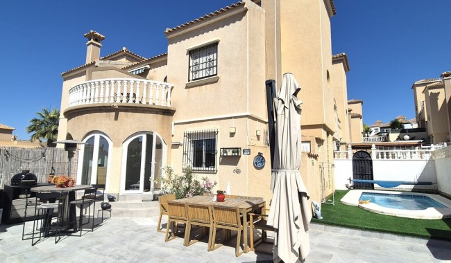 Quatro hus - Brukt - El Galan - Costa Blanca