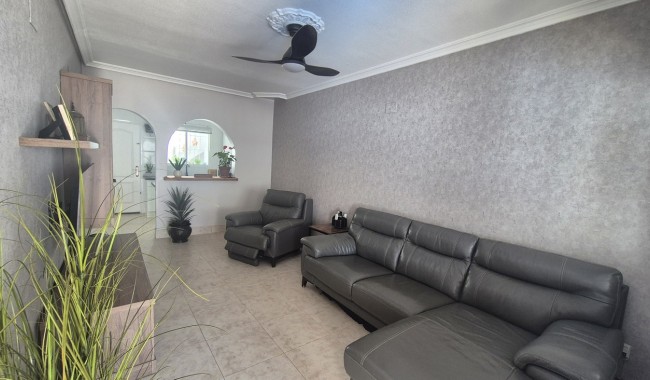 Resale - Semi-detached - San Miguel de Salinas - Costa Blanca