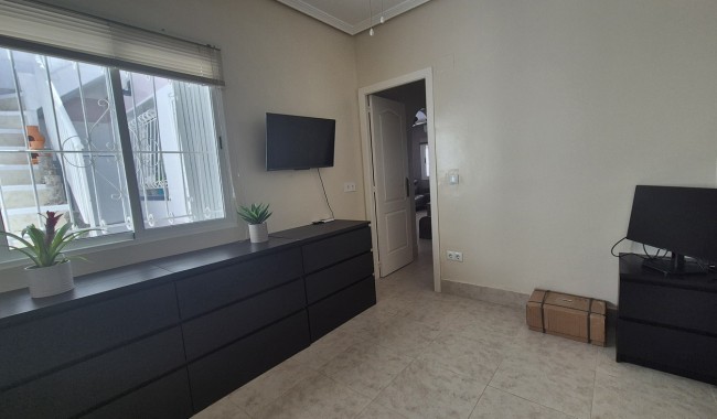 Resale - Semi-detached - San Miguel de Salinas - Costa Blanca