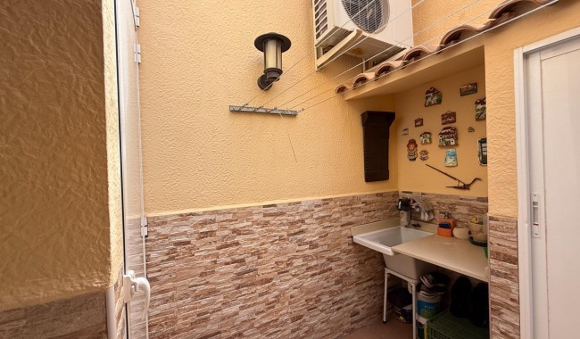 Segunda mano - Adosado - Torrevieja - Los Balcones