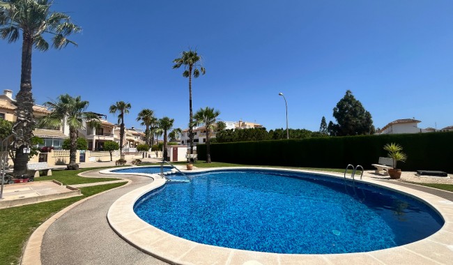 Sprzedaż - Dom Quatro - Playa Flamenca - Jumilla